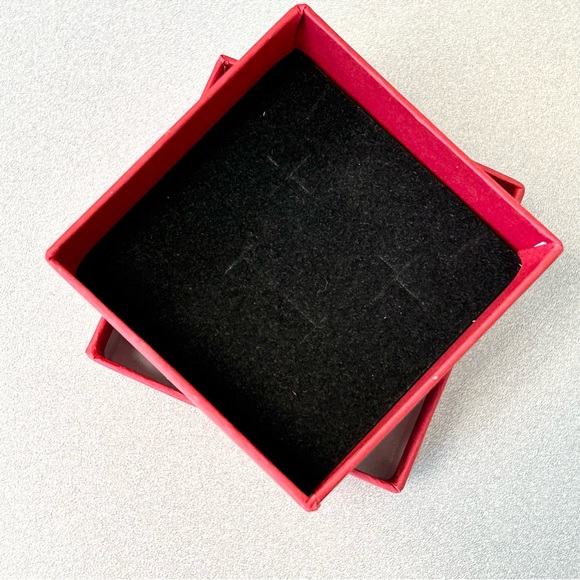 Gift Box Set - Picture 11 of 12